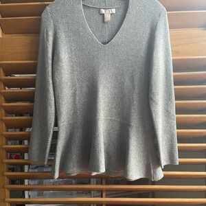 Banana Republic V-Neck Wool Cashmere women’s Medium M Sweater NWT